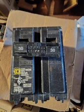 Square D HOM230 30 Amp 2 Pole Circuit Breaker