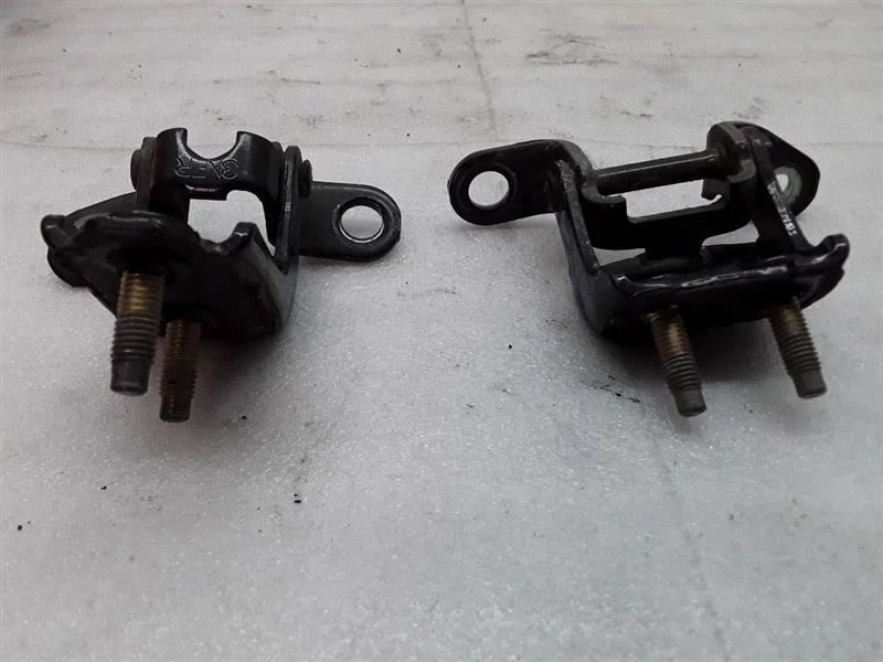 R/R Right Rear Door Hinges Upper Lower Black 2005 ACURA TL W2-10P - Изображение 4 из 4