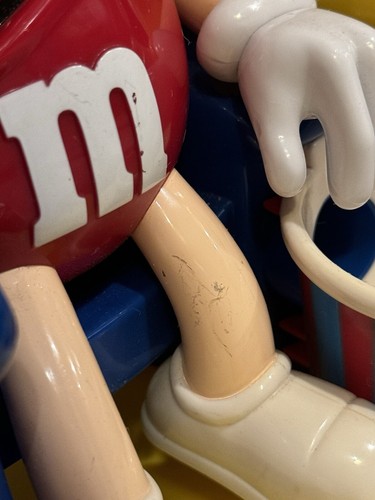 Vintage M&M Candy Nut Dispenser 3D Movie Theater Works! Red Yellow Peanut - Picture 3 of 8