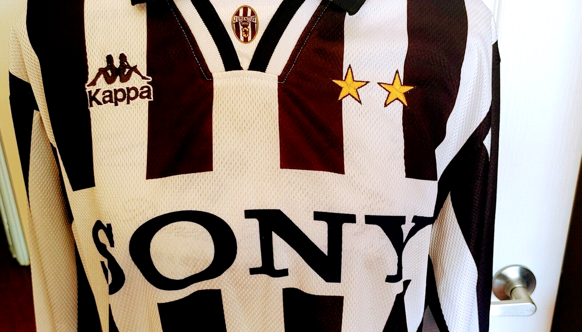 Authentic 2x Vintage Juventus 90s jerseys - Sony/Kappa