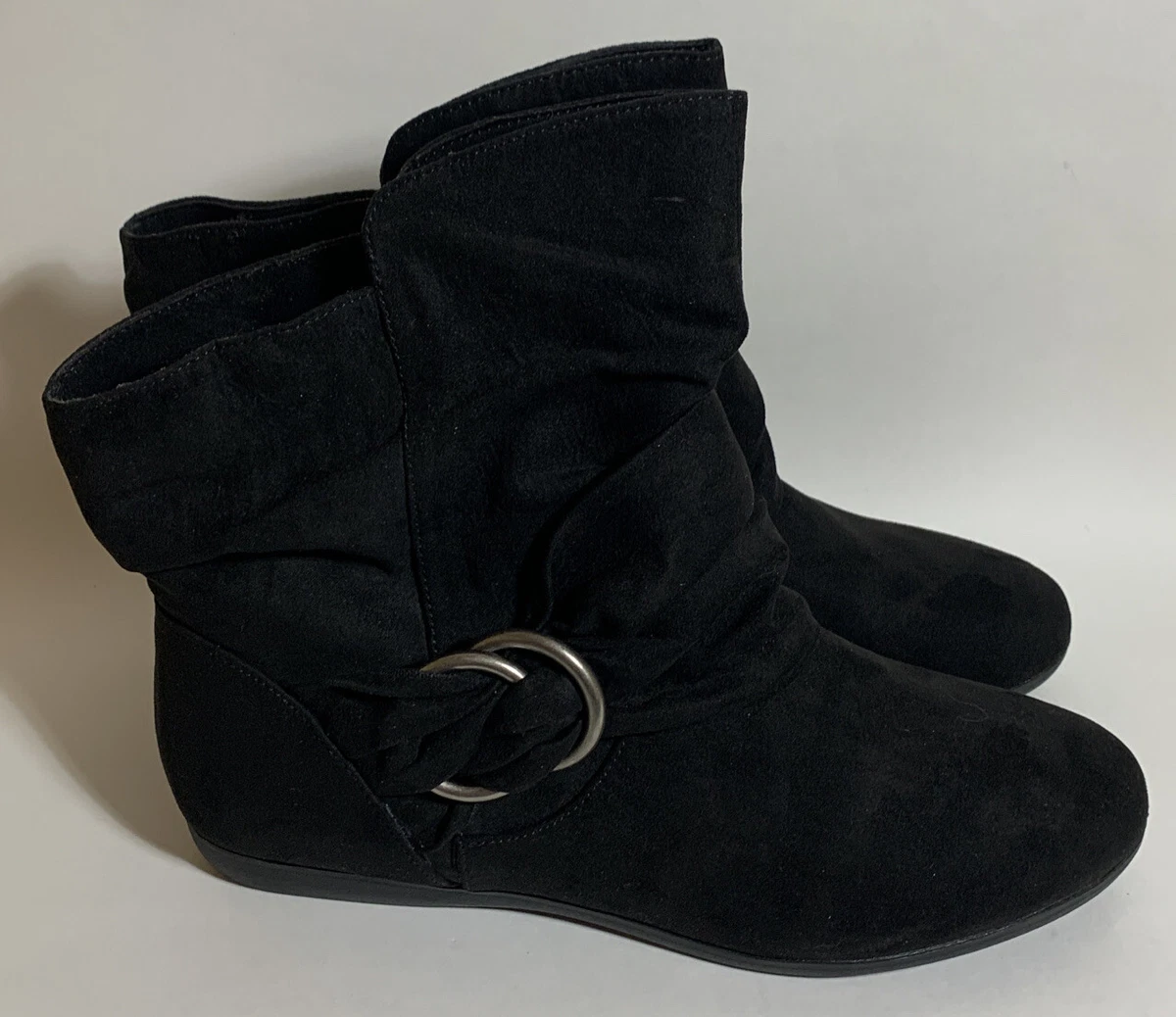 So Authentic American Heritage Zucchini Suede Ankle Boots Size 9