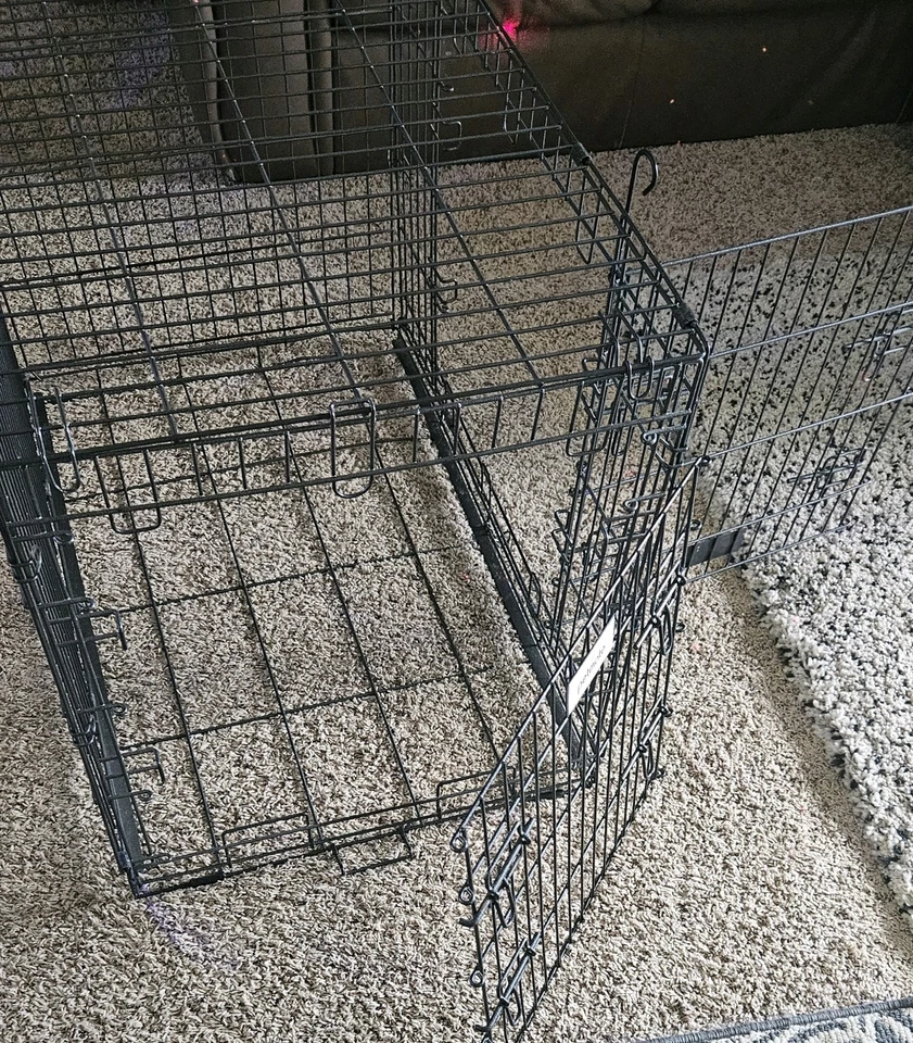  双门宠物箱。 折叠金属宠物狗笼。 42英寸x32英寸x22  — 第 3/4 张图片