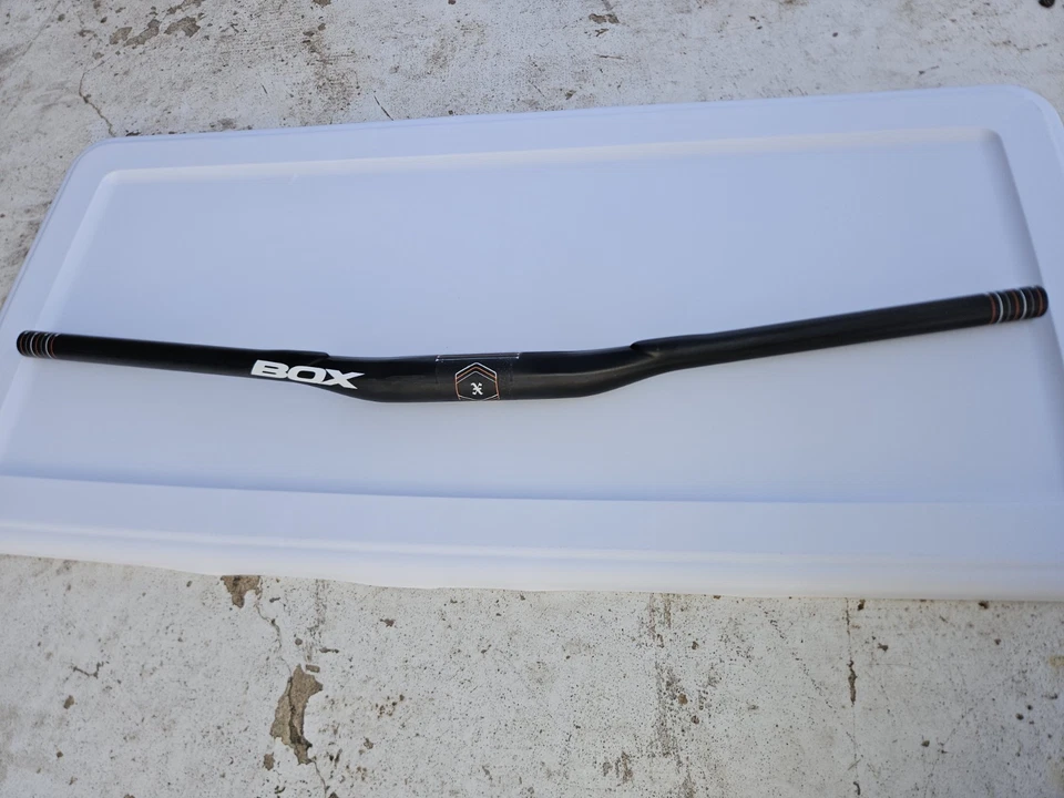 Manillar Box X Carbon MTB XC 34,9 x 700 mm 6 mm de elevación, negro Foto 2 de 4