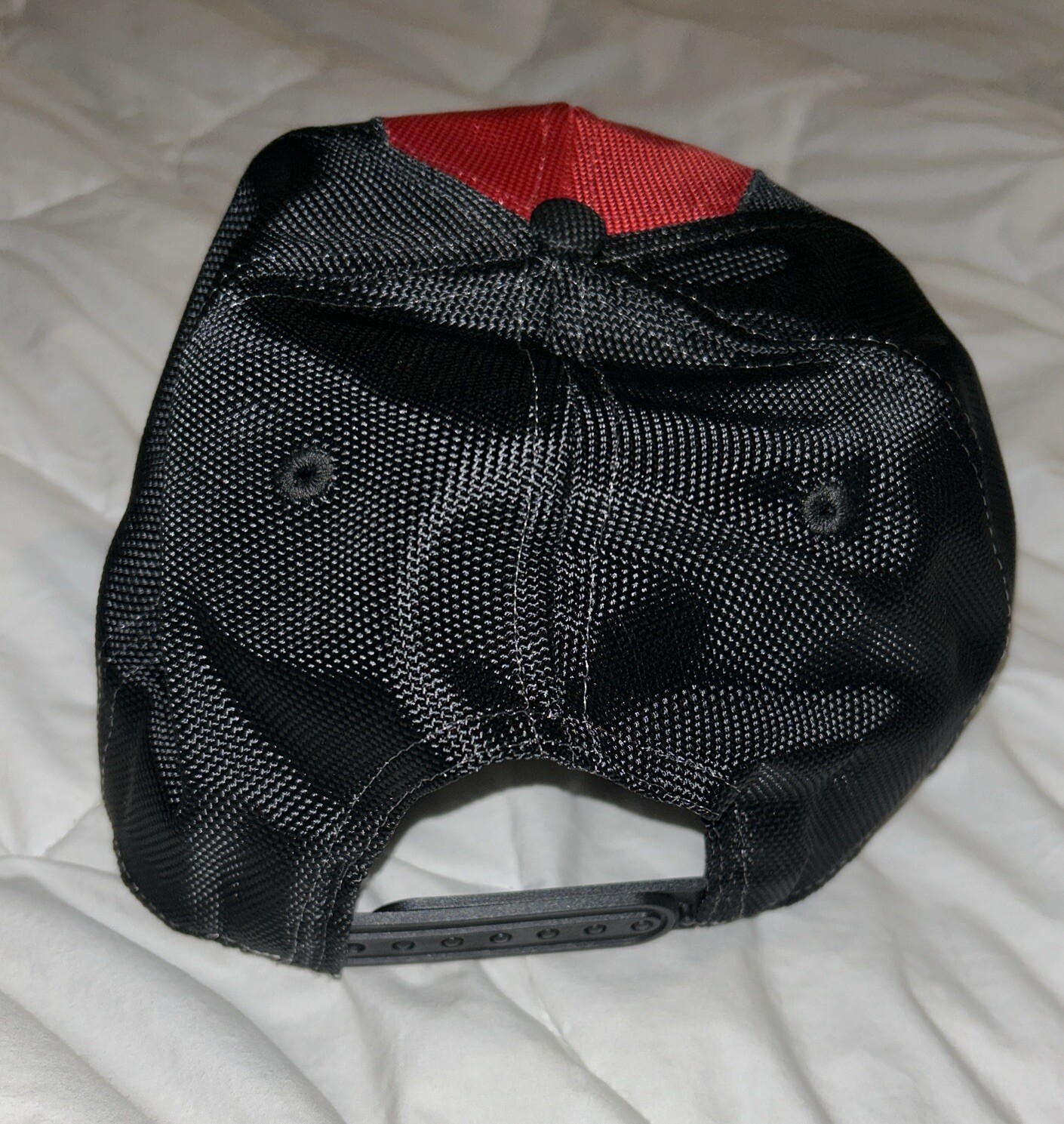 MARVEL Deadpool Hat Cap SnapBack Red  Black Embro… - image 2