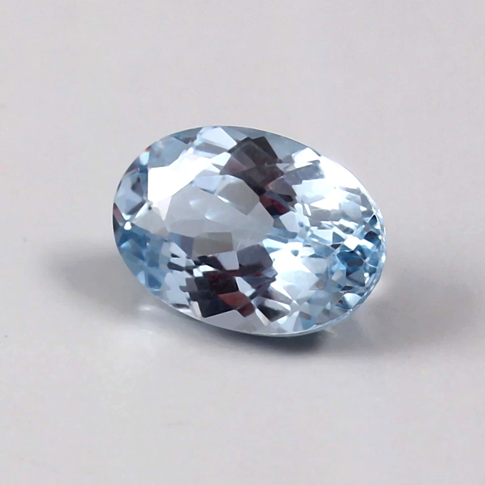 AAA+ Natural Flawless Brazilian Blue Aquamarine Loose Oval Gemstone Cut 14x10 MM - Image 3 of 4