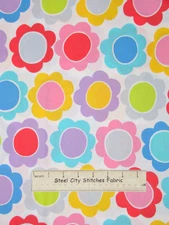 Daisy Floral Fabric 1.4 Yards Flower White Cotton Timeless Treasures C1155