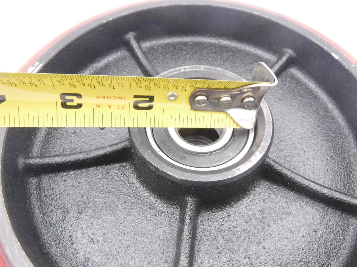 Palettenheber Lenkradrolle 7x2 Zoll - Polyurethan Auf Stahl, 20mm Bohrung, 2750 Lbs Kapazität