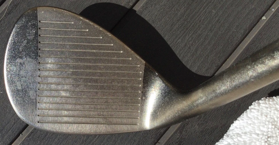 RH Acuity Extreme Spin DN2 56° Sand Wedge Steel Shaft / 35.25” / SW - Image 2 of 3