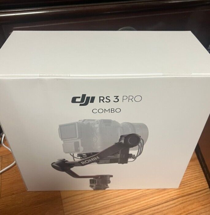DJI RS 3 Pro Combo RS 3 Pro Combo Camera Gimbal / Express DJI RS 3 Pro Combo RS 3 Pro Combo Camera Gimbal / Express