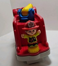2016 Fisher-Price Little People Helping Others Fire Truck Music & Lights Works