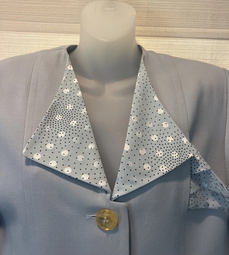 Nina Ricci Powder Blue Wool Gaberdine Skirt Suit~Silk Polka Dot Accents~FR42~EVC - Picture 3 of 19