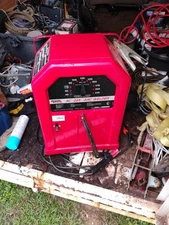 Vtg Lincoln Electric AC-225 AC Arc Welder, Transformer, 230 Volt, 40-225 Amp