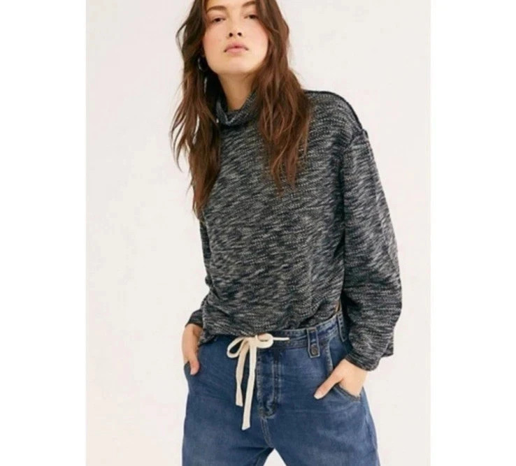 Free People We The Free Sunny Days Oversized Textured Knit Turtleneck Sweater L