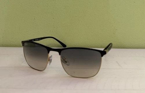 Ray Ban RB3686 187/32 Black Grey Gradient Unisex Sunglasses 57-19-140