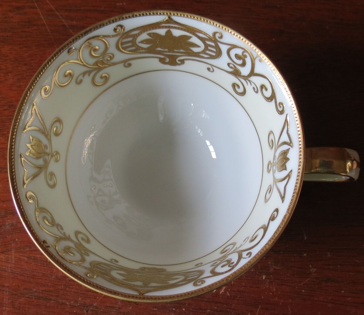 Noritake 175 Gold Encrusted Christmas Ball 2 ¼” Style 3 Cup Noritake 175 Gold Encrusted Christmas Ball 2 ¼” Style 3 Cup