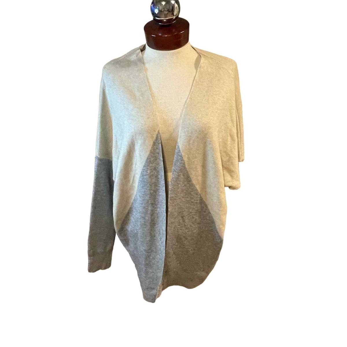 Fate Womens Large open cardigan sweater