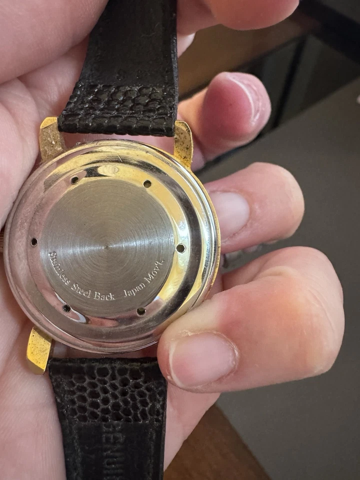 Vntg Grey Cat Watch  W/ Mouse as Second Hand, Genuine Black Leather Band - Image 3 of 3