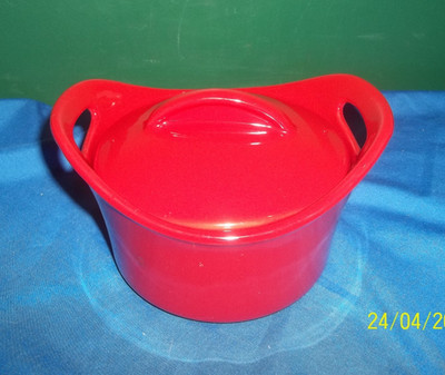 Rachael Ray Red Round Casserole Dish with Lid - 18 oz Mini Baker