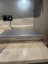 Philips DVD 740VR DVD Player & VHS VCR Recorder. VHS Fully Operational No Remote