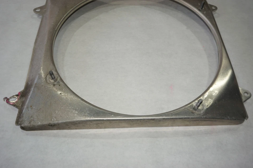 AUDI R8 SHROUD 2008 2009 2010 2011 2012 420 121 197 A OEM - Image 3 of 4