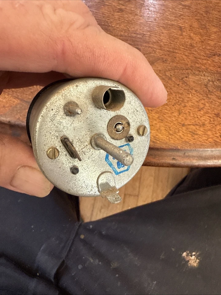 Reloj pequeño Volvo 240 242 244 245 Series 1981-1993 OEM Foto 3 de 4