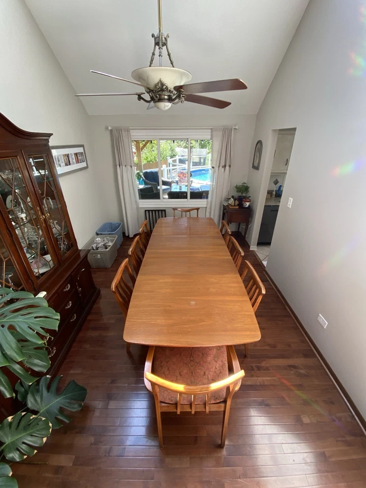 Mid Century Dining Table, Chairs and Hutch - Image 3 of 4