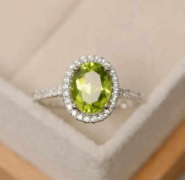 Olive Green Ring Spring Fashion Jewelry Size 9 Free Fast Shipping-image