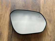 KIA EV6 GENUINE RIGHT Mirror glass with heating + blind spot zone 21- 87621CV010