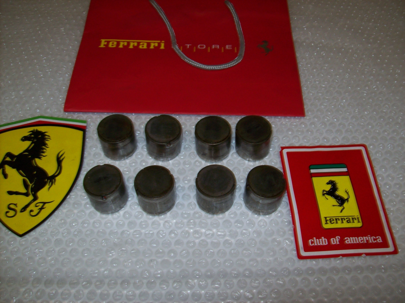 Ferrari 308- Gts, Valve Shim / Tappet Pad set of 8- 2-V-2.9 Oem Part.
