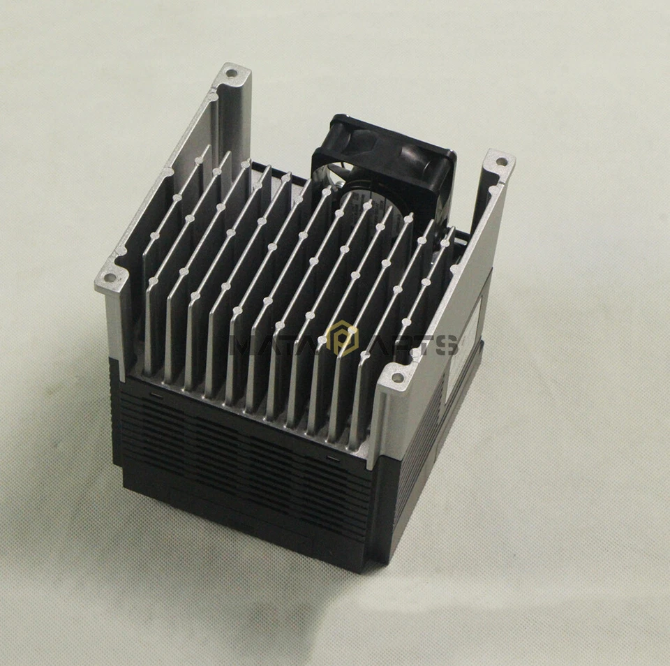 New 1PC Panasonic Inverter VF200 AVF200-0224 3phase 380V 2.2KW US Free tax - Image 4 of 4