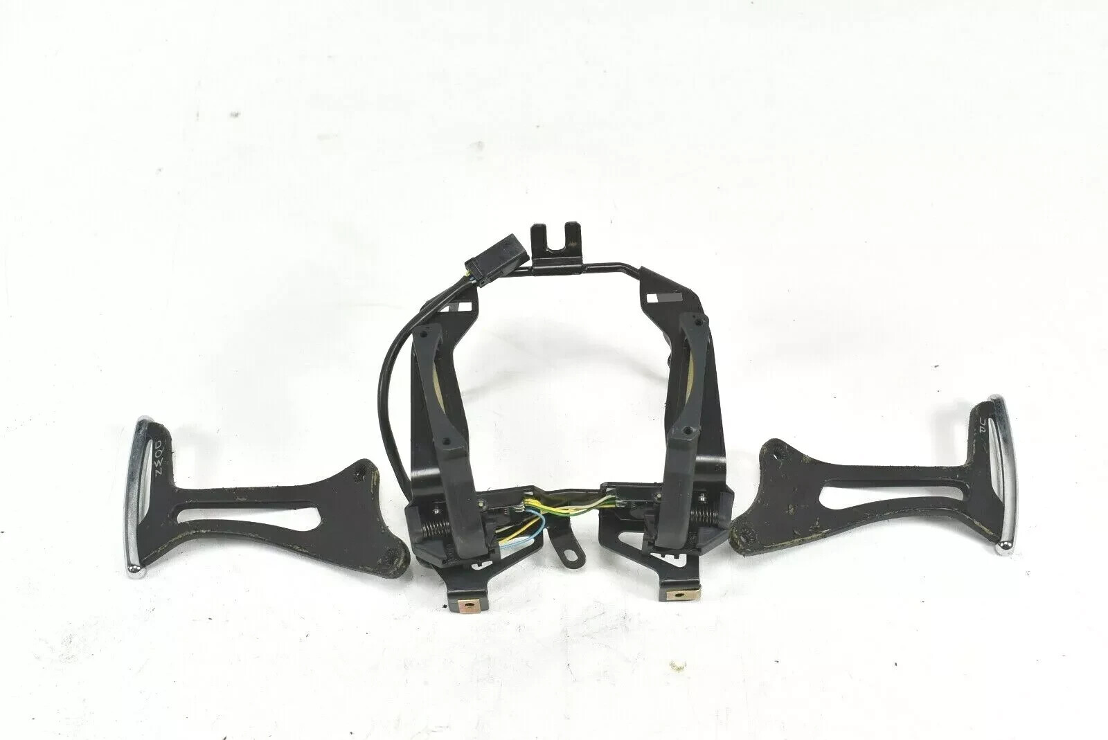 06-08 Maserati Quattroporte M139 Steering Column Paddle Shifter OEM