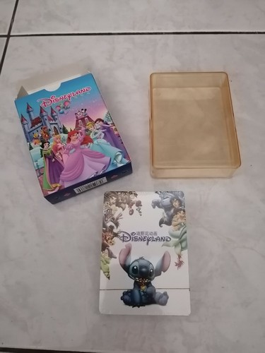 Disney Playing Cards 迪士尼扑克牌 - Picture 2 of 2