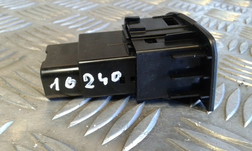 Bouton interrupteur warning - HONDA Civic V (5) - Picture 3 of 4