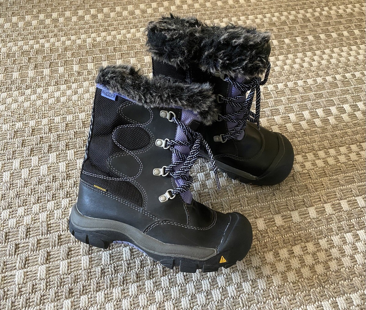 KEEN Kelsey Winter Snow Boots Little Kids 13 EU 31 KeenWARM Insulated  Waterproof