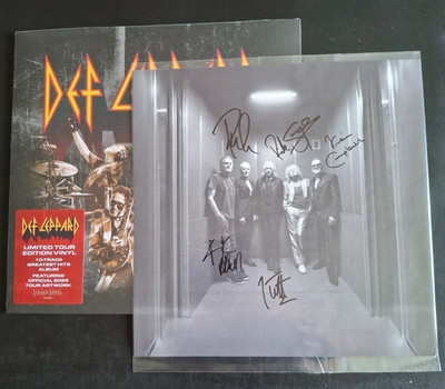 DEF LEPPARD GREATEST HITS ROTE VINYL-LP & KOMPLETTE BAND SIGNIERT/AUTOGRAMMDRUCK