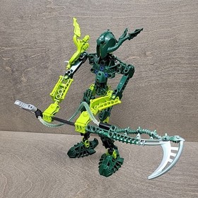 Parts and Pieces Lot LEGO Bionicles Figures 8985 8986 Glatorian Legends Vastus