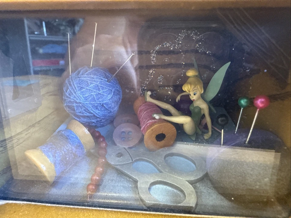 Disney TINKER BELL "Pixie Fury" OLSZEWSKI Galería de Luz PETER PAN - Leer Desc Foto 4 de 4