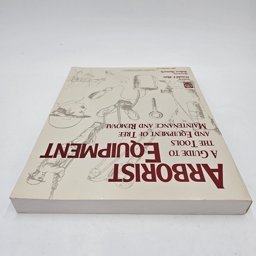Arborist Equipment 1st Ed/1st Pr | ISA Pro Guide to Tree Climbing & Tools LN - Picture 5 of 14