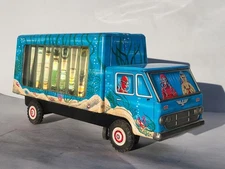 Tin toy 1960's Toy-Town Japan bat.op. DEEP SEA DIVER AQUARIUM SHOW TRUCK mint c.