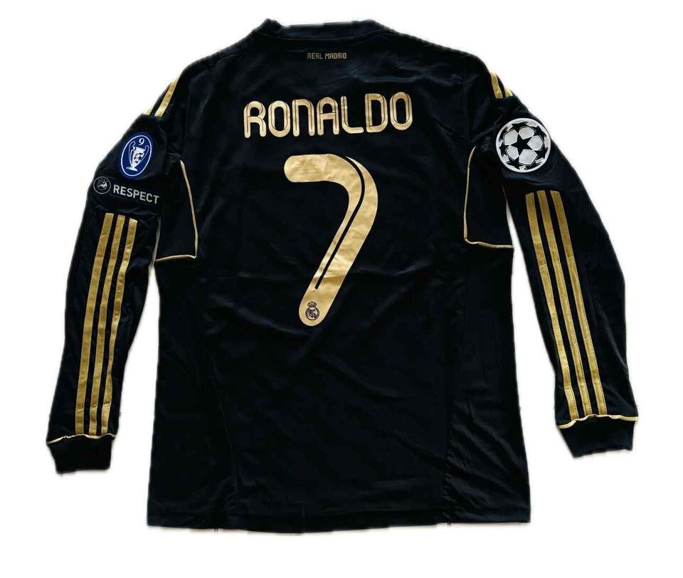 Cristiano Ronaldo Rare Retro Shirt 2011 Real Madrid badges Long