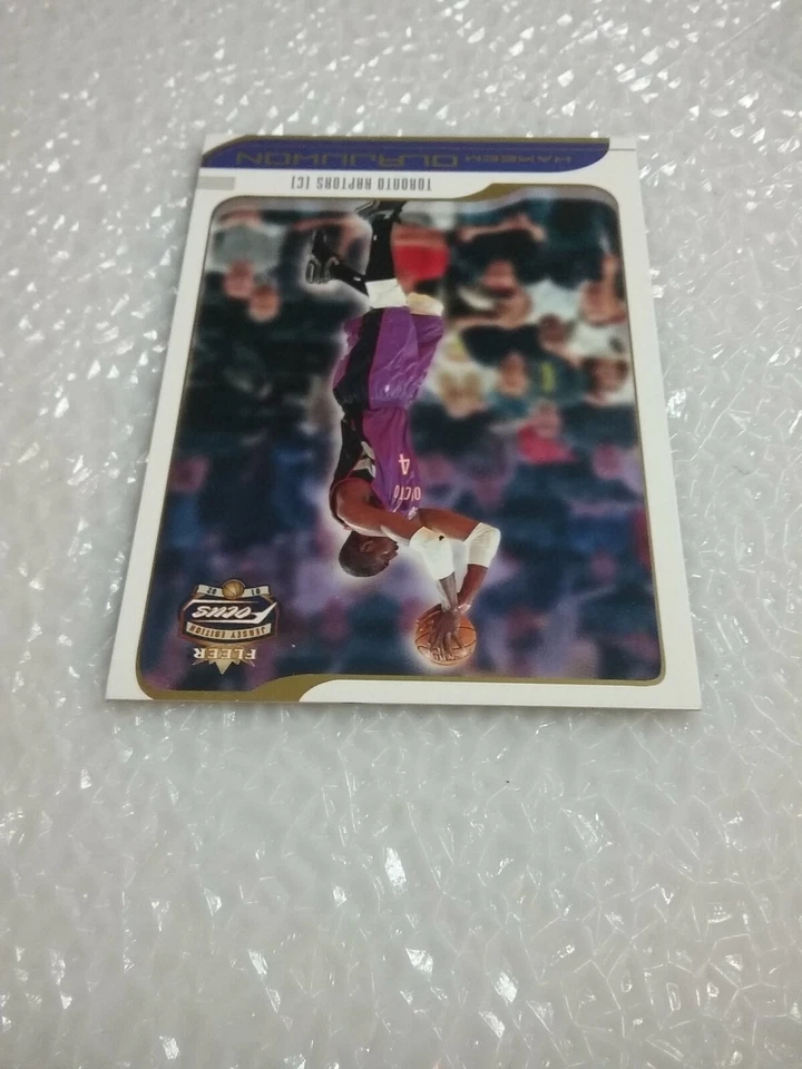 Hakeem Olajuwon Raptors 2002 Fleer Jersey Edition Focus #17 - Image 2 of 4