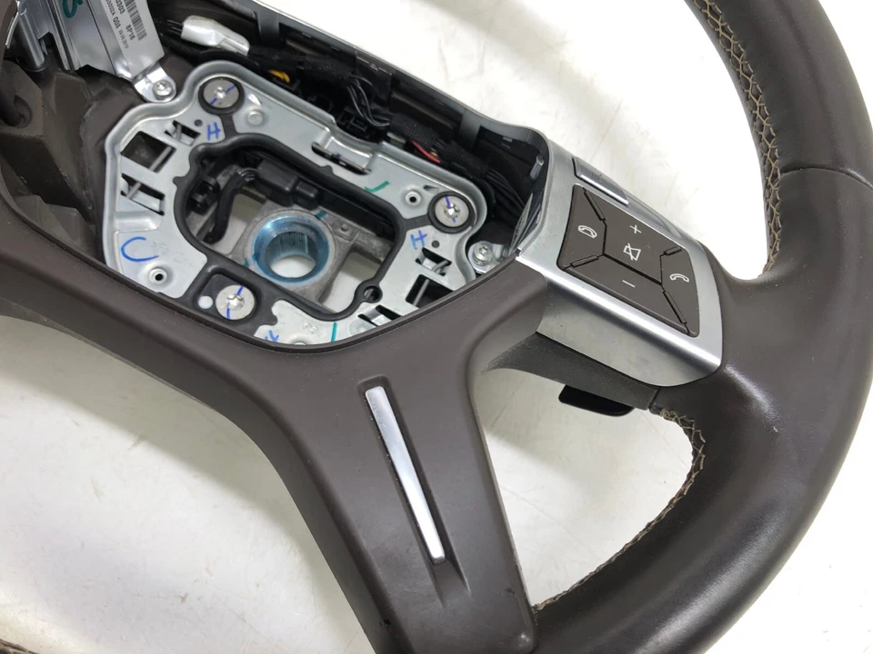 2013-2016 MERCEDES GL450 X166 STEERING WHEEL OEM. Foto 4 de 4