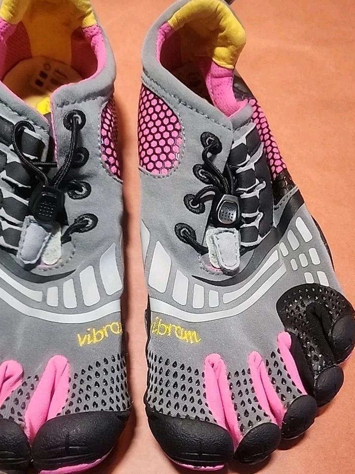 Zapato para mujer Vibram FiveFingers KMD LS W3753 gris negro rosa talla 9-9,5 Foto 2 de 4
