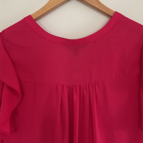 Neu mit Etikett Banana Republic Flatter Rüschenärmel Top Bluse Gr. S Hot Pink Büro Strand - Bild 4 von 9