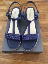 ECCO Sandalen Damen Leder blau Gr. 42 NEU