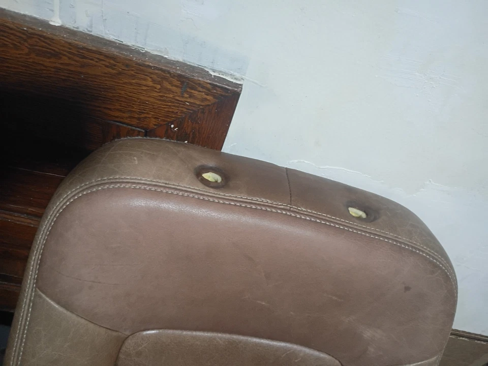 Cojín asiento superior pasajero trasero Ford Expedition King Ranch 99-06 Foto 2 de 4