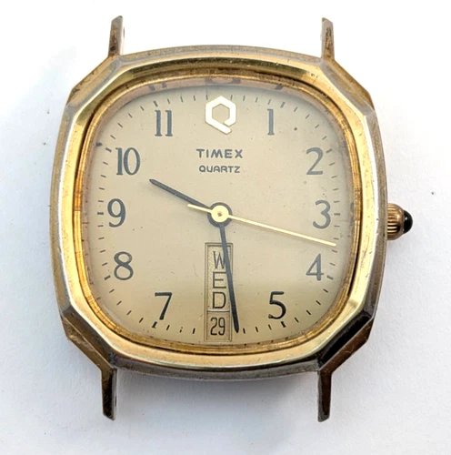 Vintage TIMEX Q Day Date Calendar Men's 32mm Quartz Watch Movement PARTS REPAIR