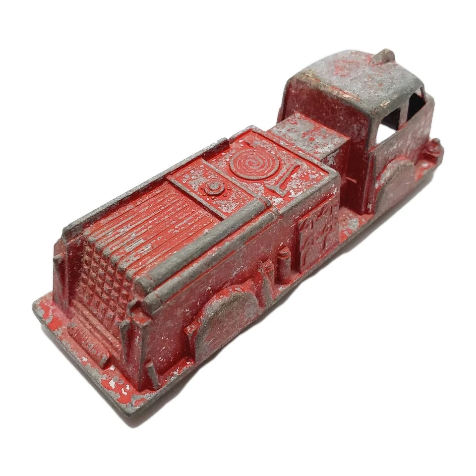 Midgetoy Red Antique Toy Vehicle Pumper Firetruck Made in Rockford, Illinois - Image 2 of 4