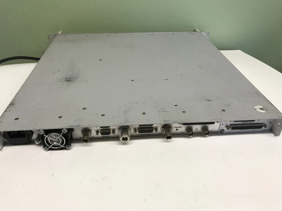 Paradise Datacom P311 IF/ L-Band Satellite Modem - Image 3 of 4