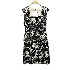 White House Black Market Dress Form Fitting Sheath Size 4 Flower Sleeveless Work